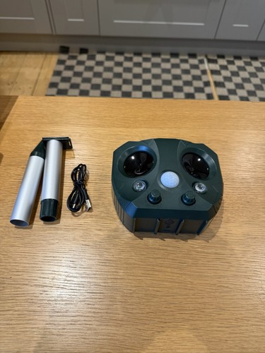 Guardixim ultrasonic pest fox - pest,